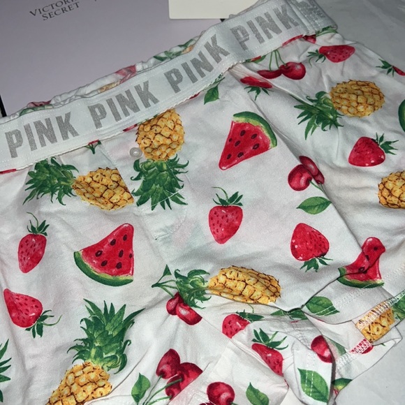 (XS) Victoria’s Secret Pajama Sleep Short - Picture 11 of 12